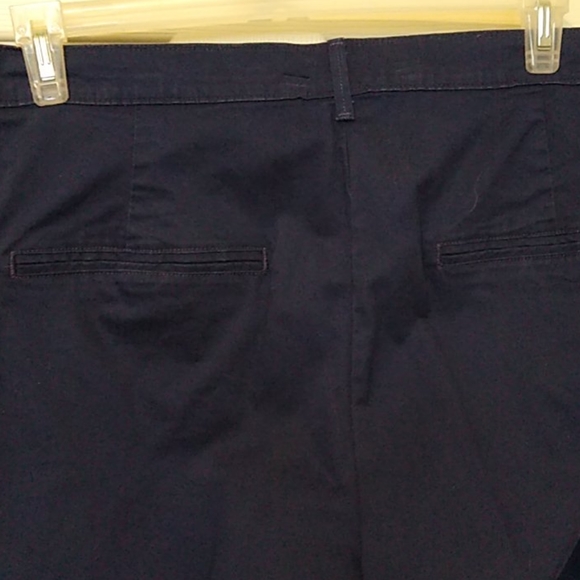 Old Navy Crop Slacks - Picture 6 of 6
